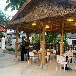 La Nuit De Laos Luang Prabang